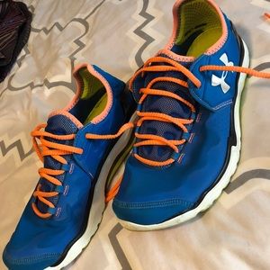 Men’s Under Armour Sneaker (8.5)